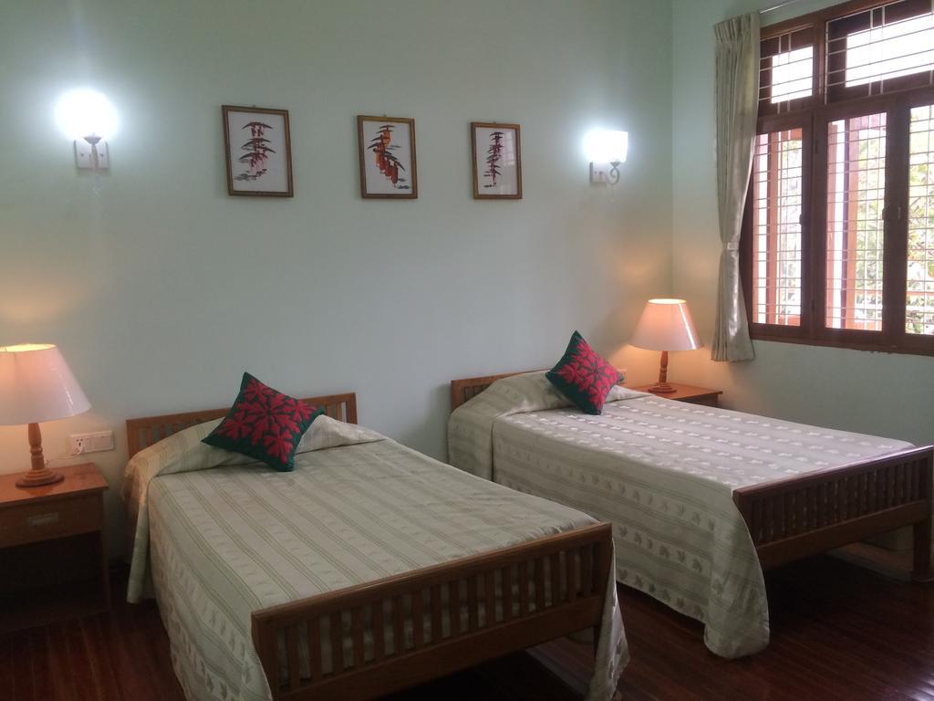 Ma Ma Guest House Mandalay Ruang foto
